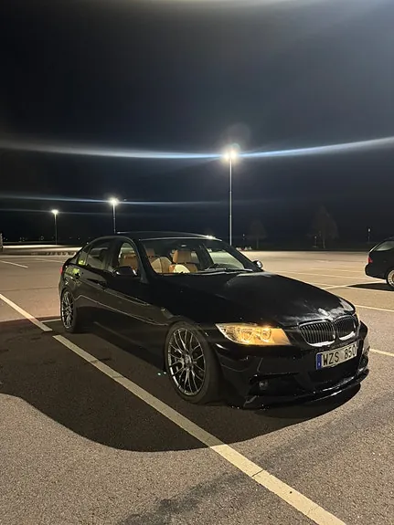 BMW 325I 2006 photo 2
