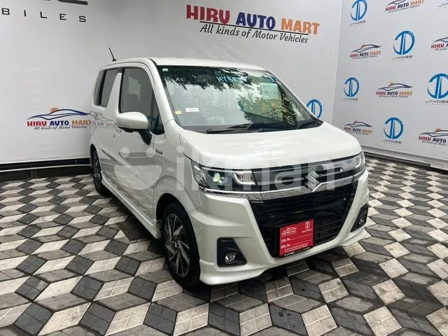 Suzuki Wagon R 2024 photo 3