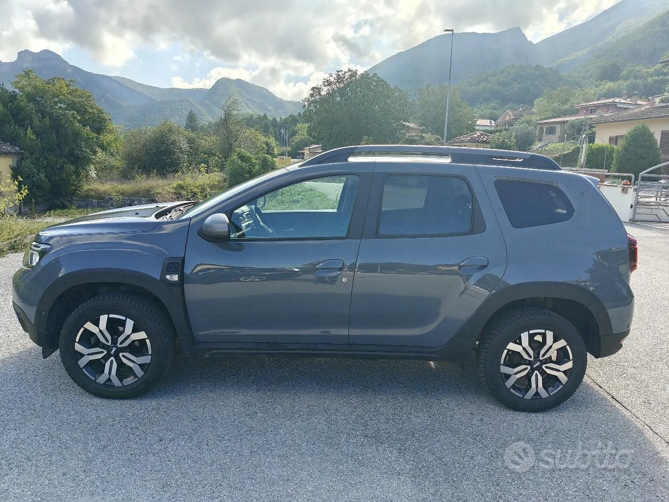 Dacia Duster 2023 photo 4