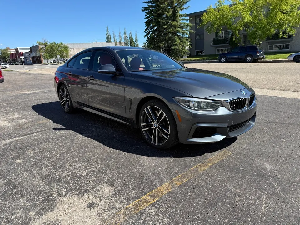 BMW 440I