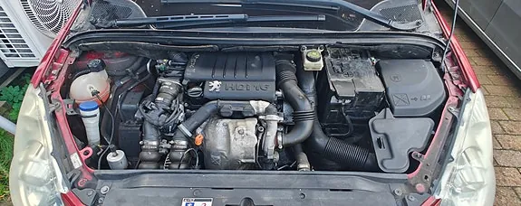 Peugeot 307 2008 photo 5