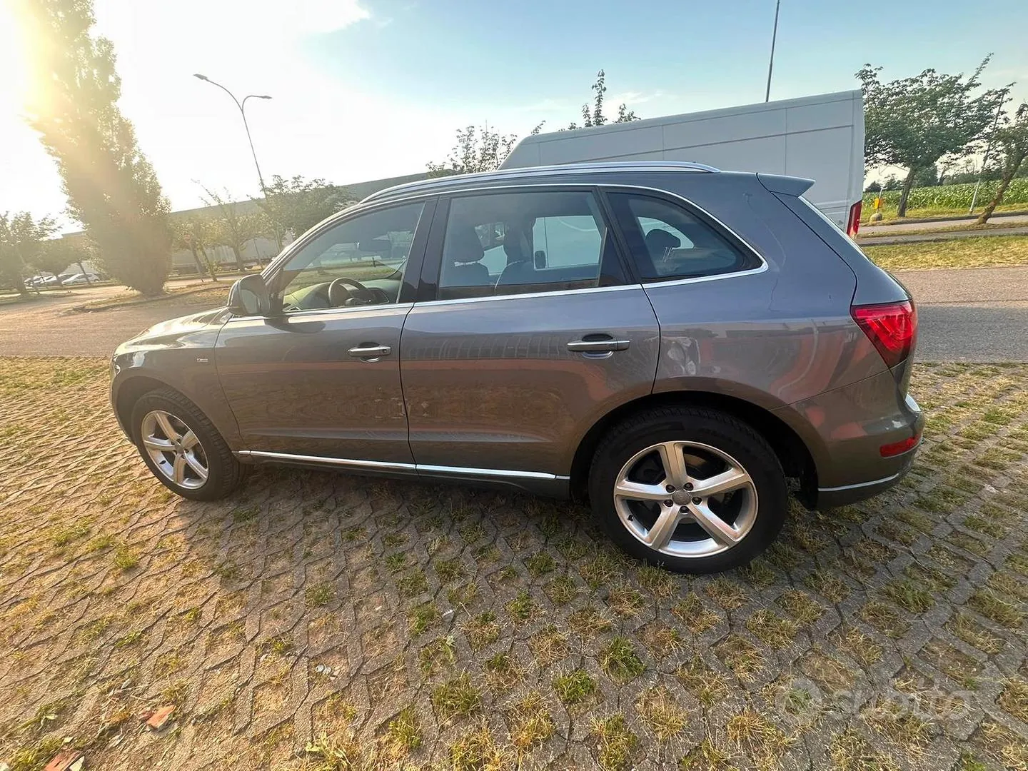 Audi Q5 2015 photo 4