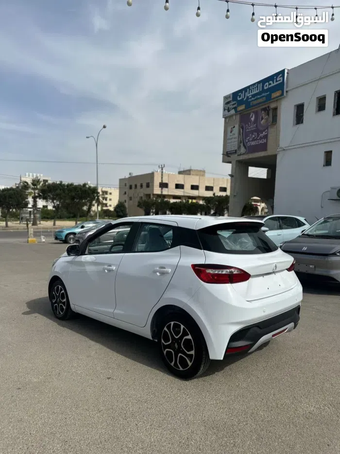 MG Mg 3