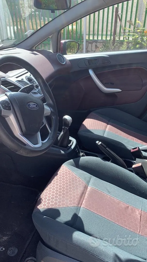 Ford Fiesta 2024 photo 5
