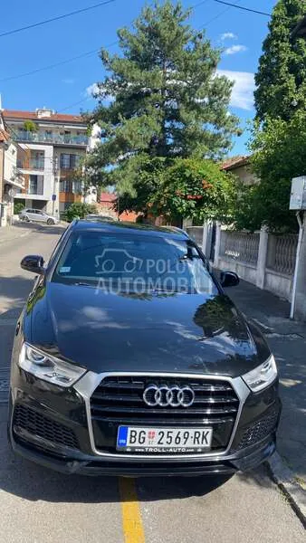 Audi Q3 2017 photo 5