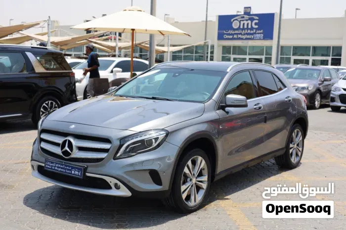 Mercedes-Benz Gla Class 2016 photo 2