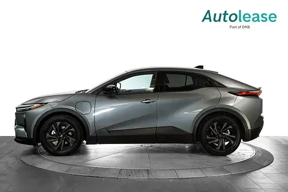 Toyota C-Hr 2026 photo 2