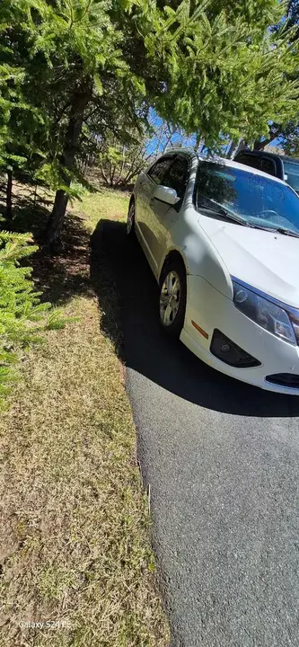 Ford Fusion 2012 photo 2