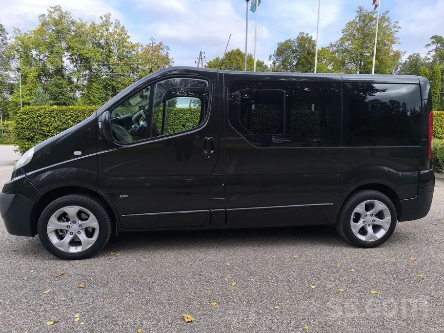 Opel Vivaro 2007 photo 3