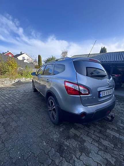 Nissan Qashqai+2