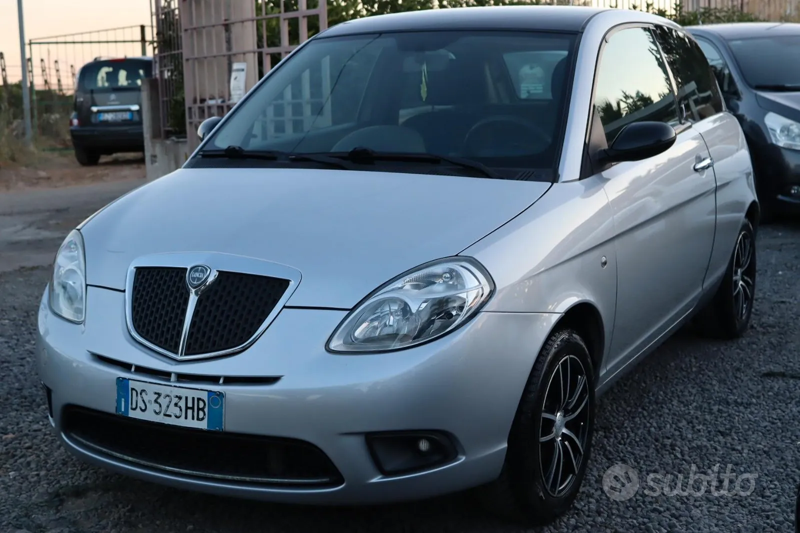 Lancia Ypsilon
