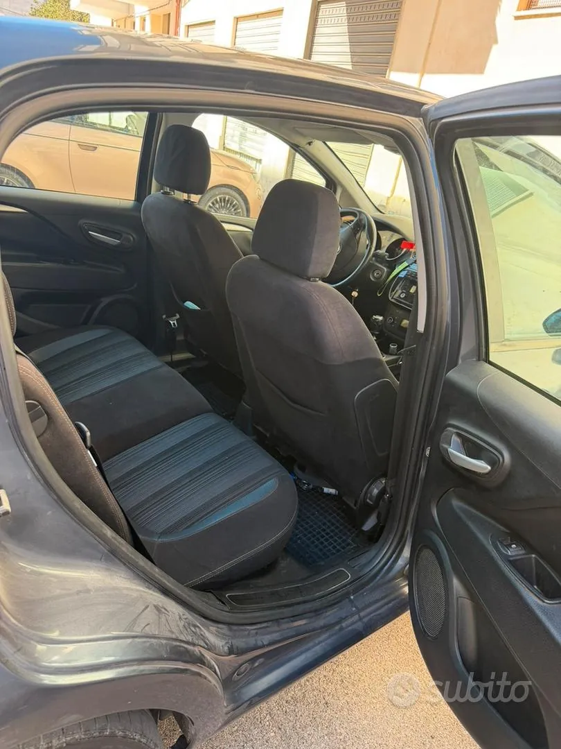 Fiat Punto Evo 2010 photo 5