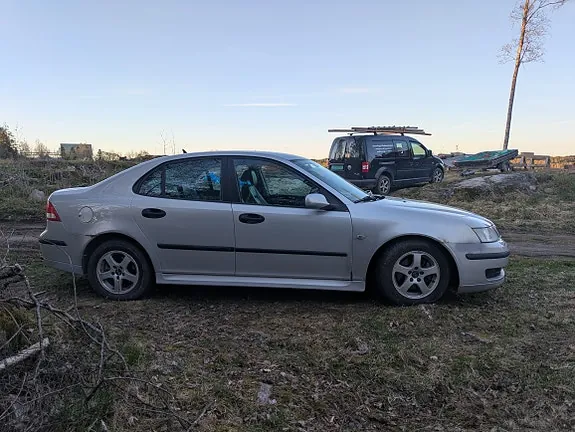 Saab 9-3 2005 photo 3