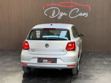 Volkswagen Polo 2015 photo 3