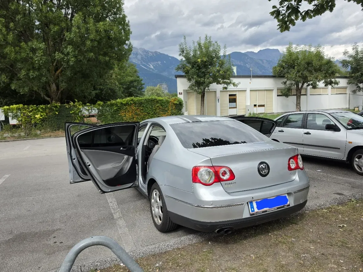 Volkswagen Passat 2006 photo 2