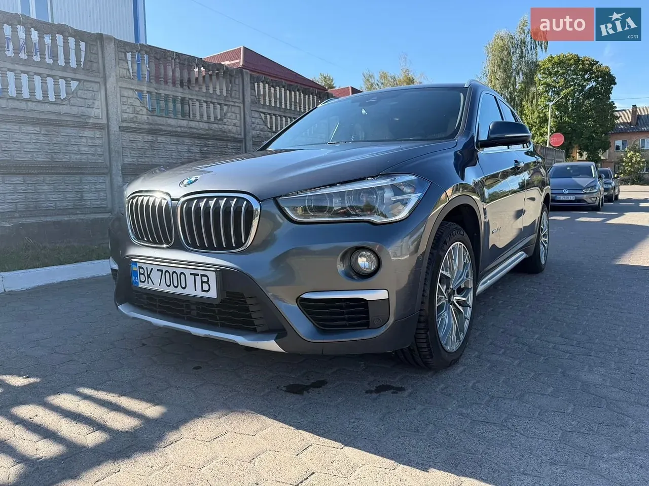 BMW X1