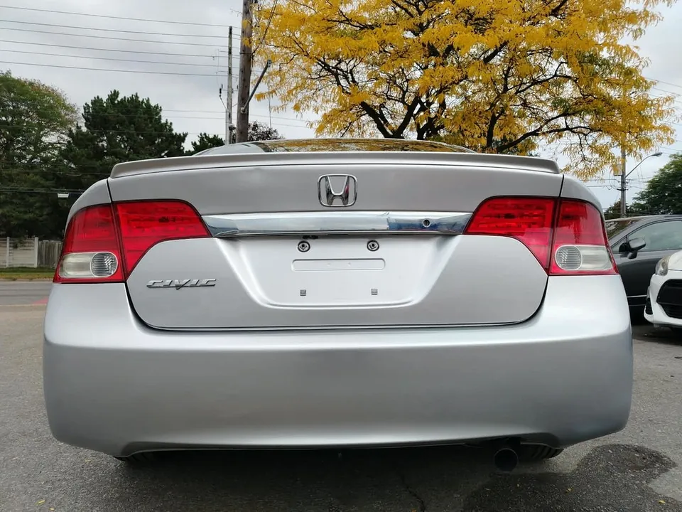 Honda Civic 2010 photo 4