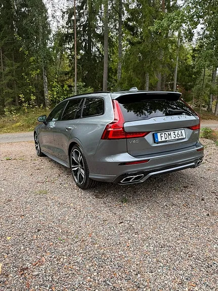 Volvo V60 2020 photo 4