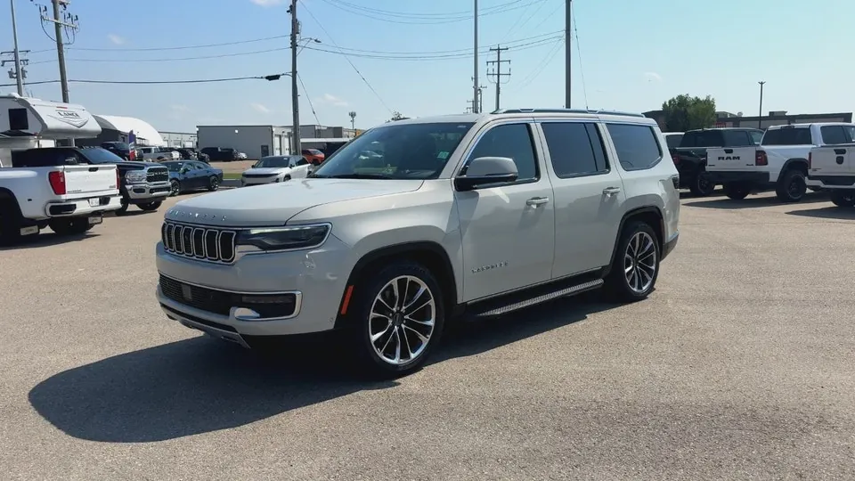Jeep Wagoneer 2022 photo 3