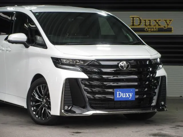 Toyota Vellfire 2025 photo 2