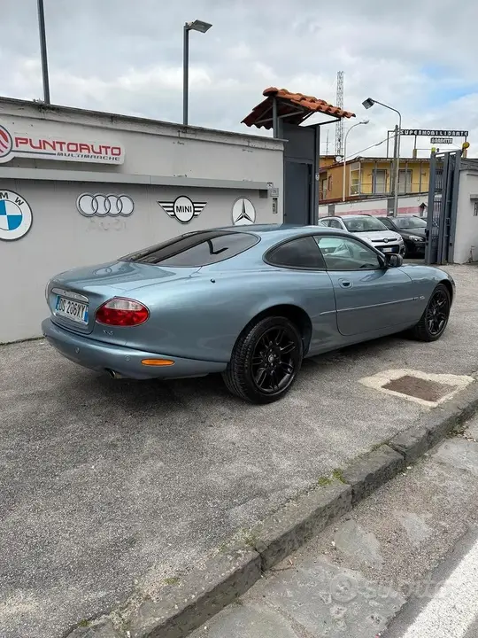 Jaguar Xk8 2002 photo 5