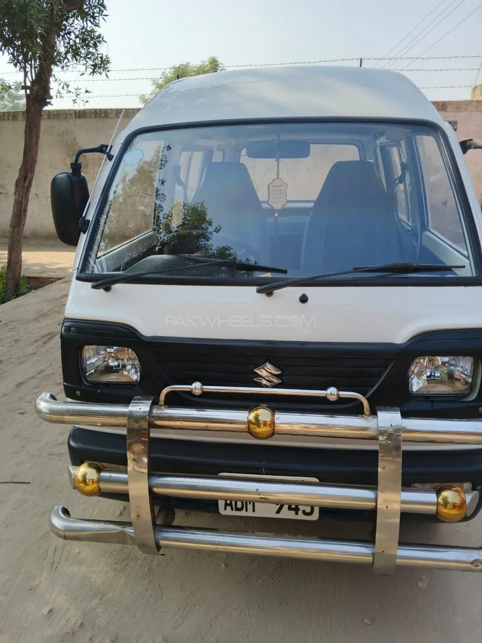 Suzuki Bolan