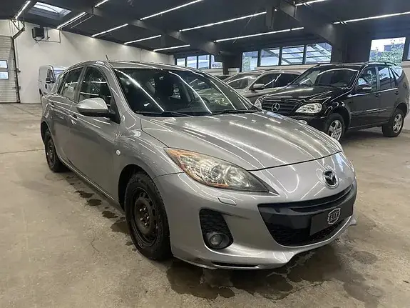 Mazda 3 2012 photo 3
