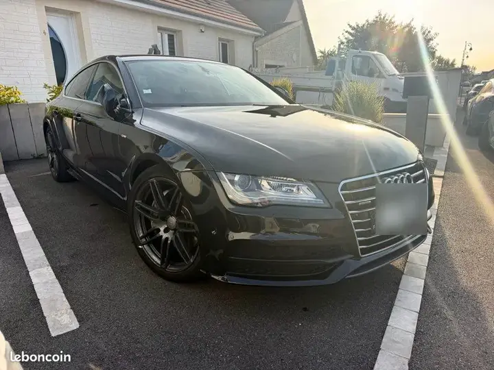 Audi A7 2013 photo 2