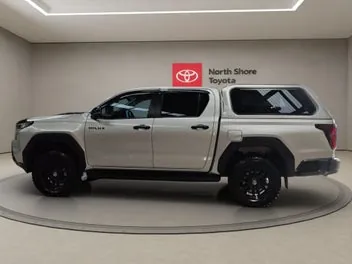 Toyota Hilux 2026 photo 5