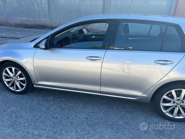 Volkswagen Golf 2014 photo 2