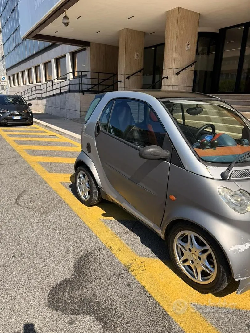 Smart Fortwo 2002 photo 2