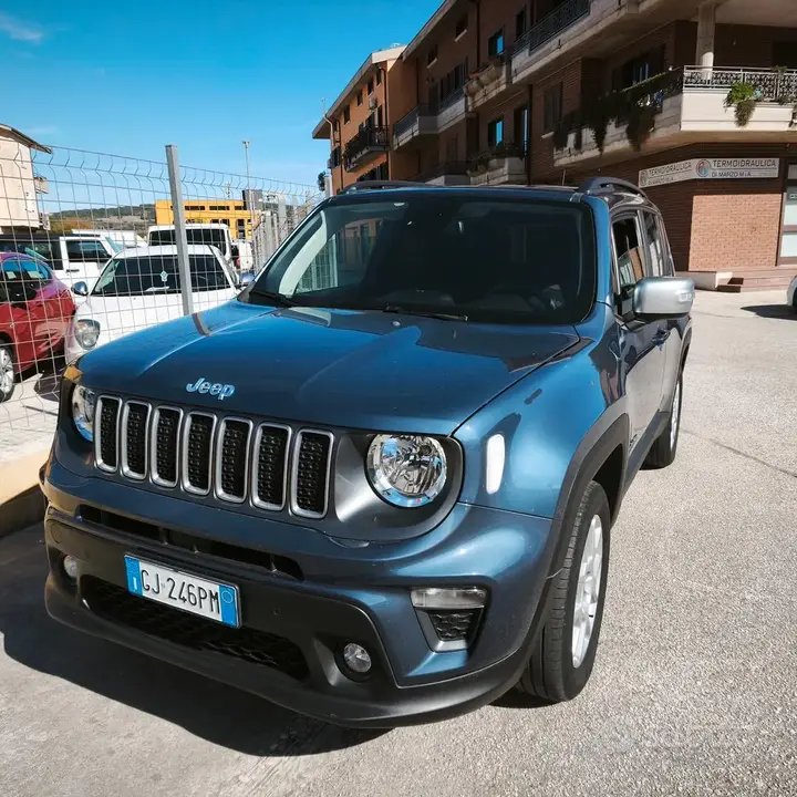 Jeep Renegade 2022 photo 3