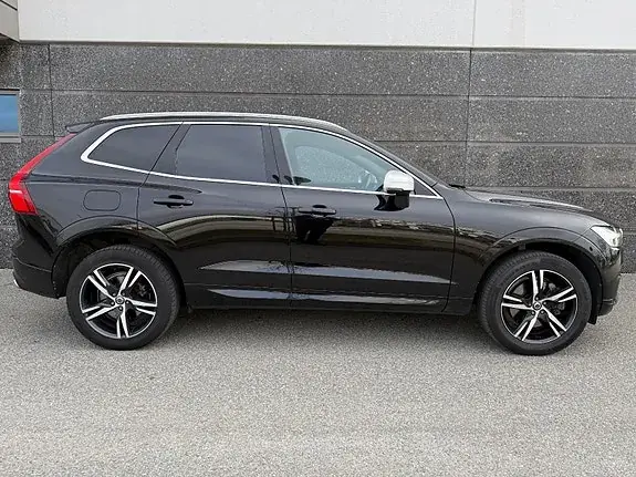 Volvo Xc60 2018 photo 2
