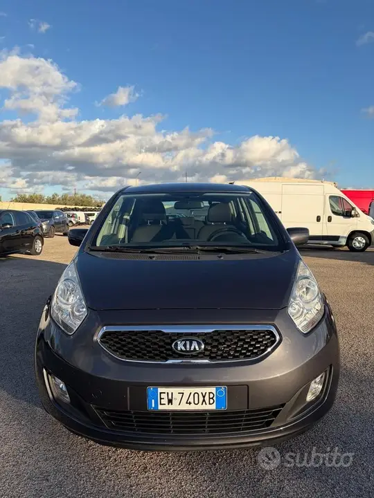 Kia Venga 2014 photo 2