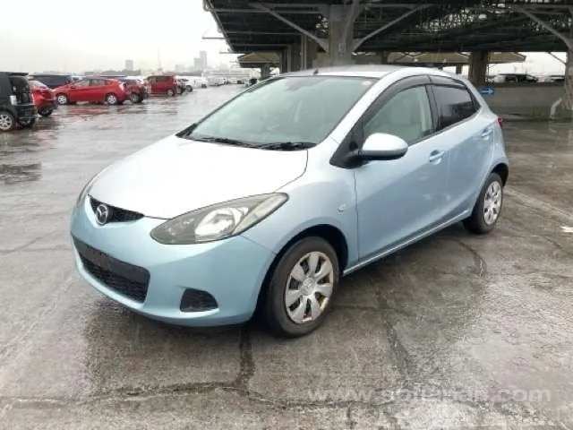 Mazda Demio 2009 photo 2