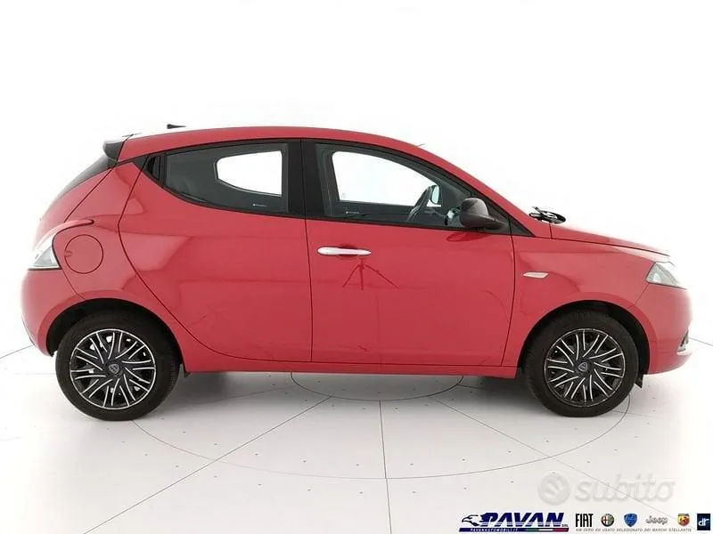 Lancia Ypsilon 2023 photo 4