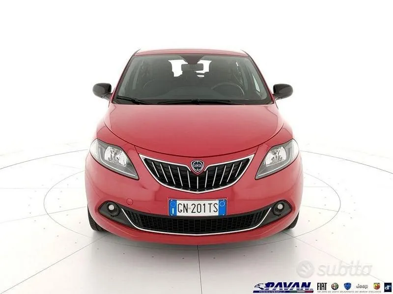 Lancia Ypsilon 2023 photo 2