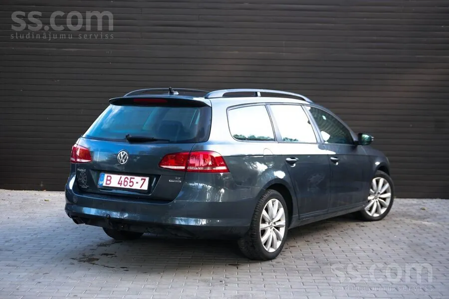 Volkswagen Passat 2011 photo 3