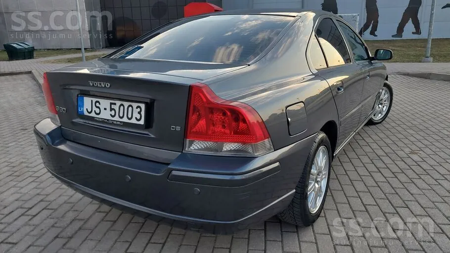Volvo S60 2004 photo 5