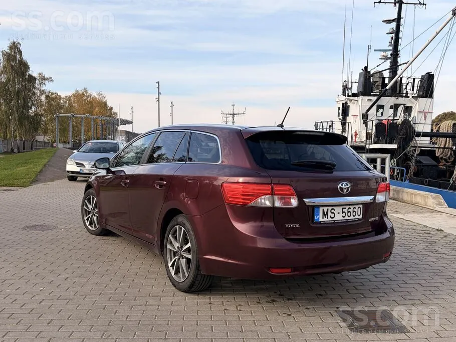 Toyota Avensis