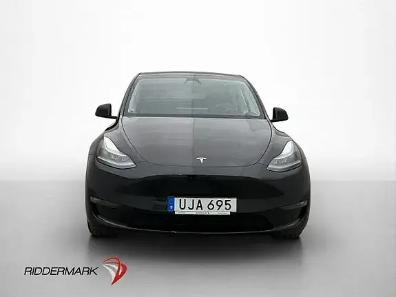Tesla Model Y 2024 photo 3