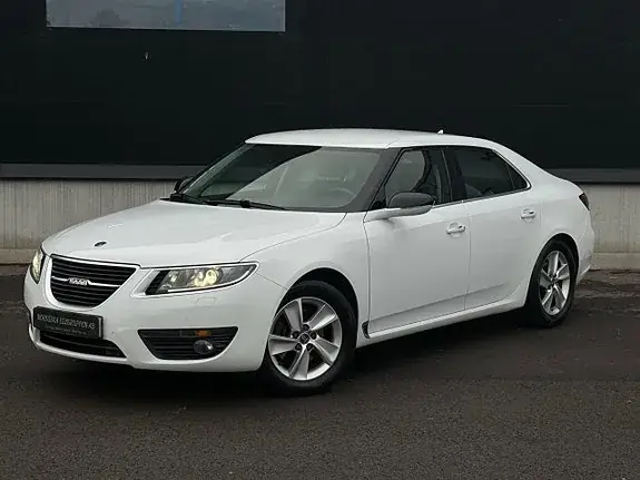 Saab 9-5 2011 photo 2