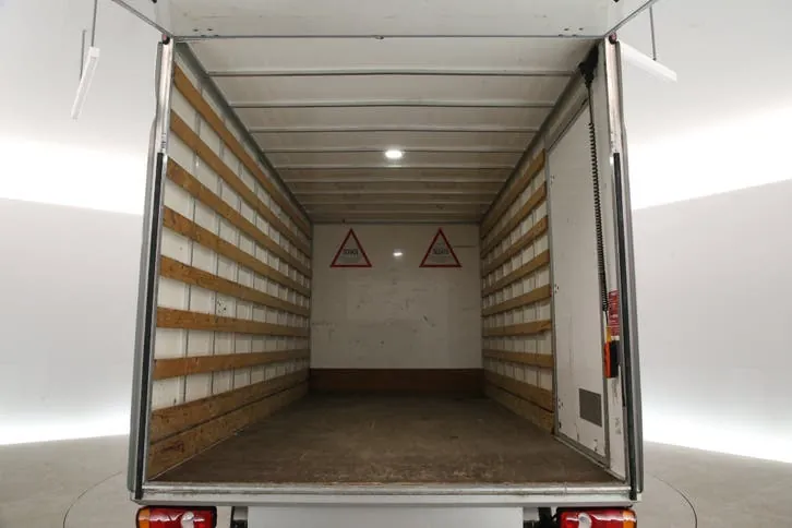 Volkswagen Crafter 2021 photo 3