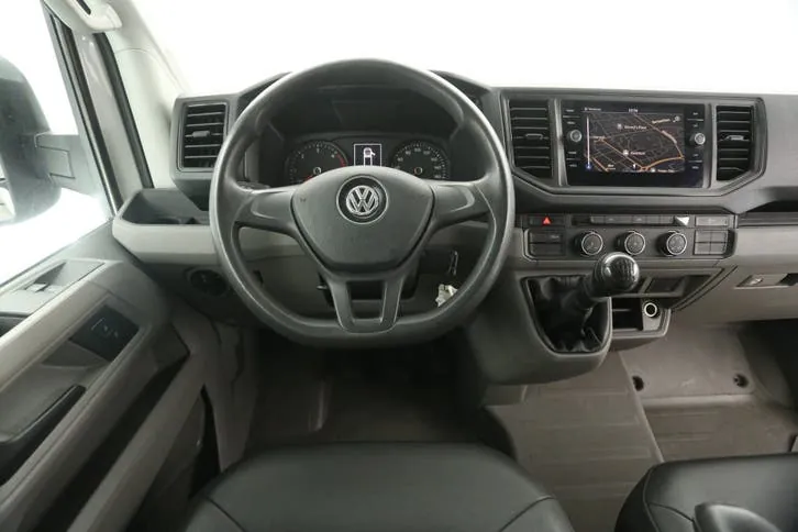 Volkswagen Crafter 2021 photo 2