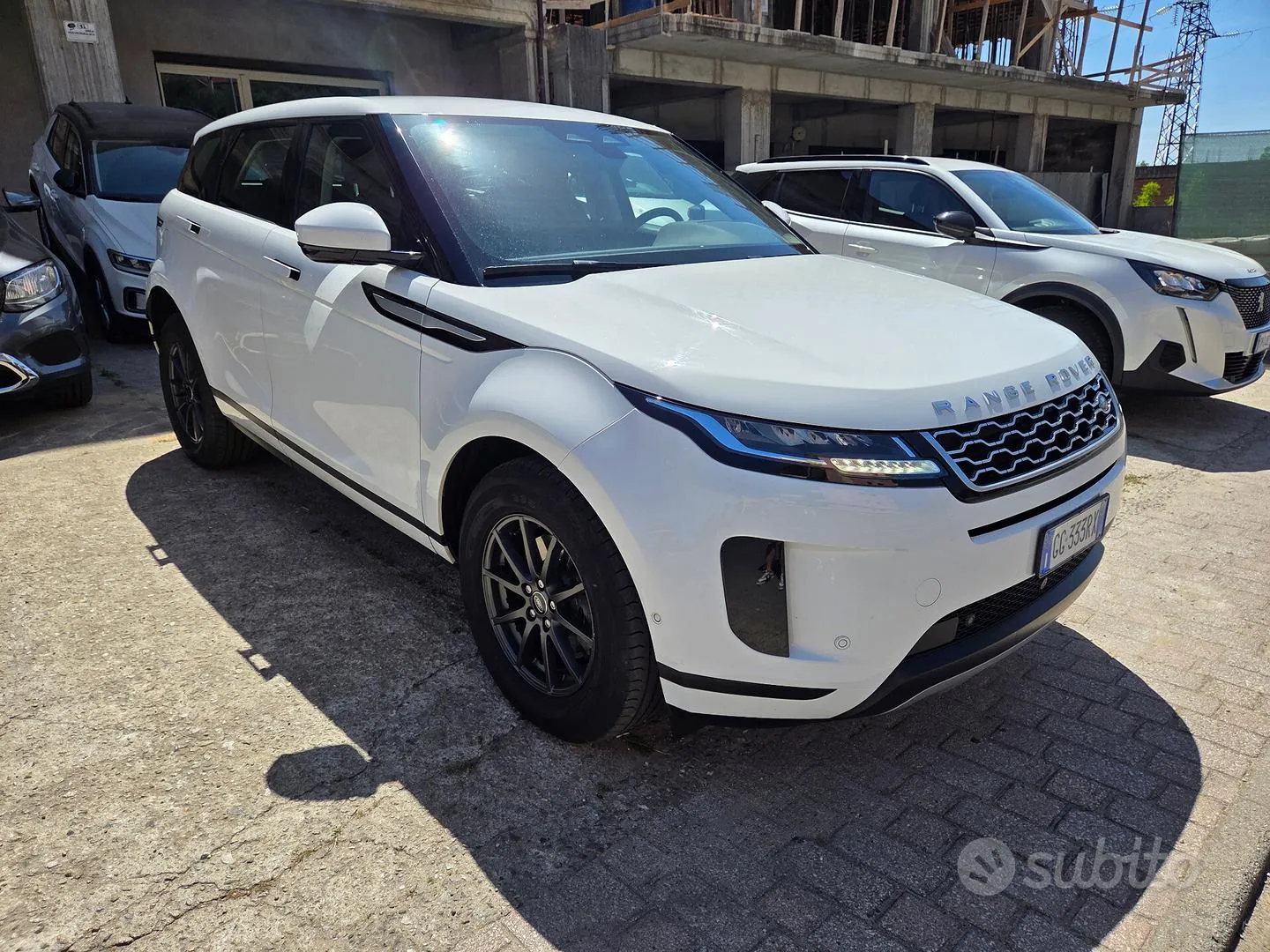 Land Rover Range Rover Evoque 2021 photo 3