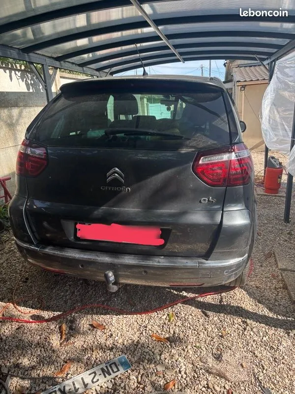 Citroen C4 Picasso 2012 photo 2
