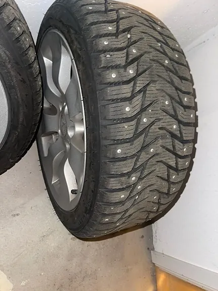 BMW 318D 2010 photo 5