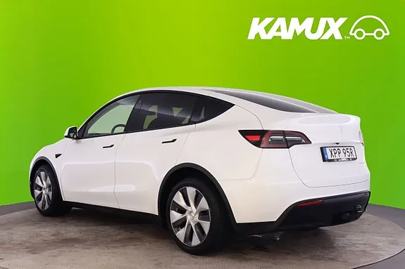 Tesla Model Y 2023 photo 5