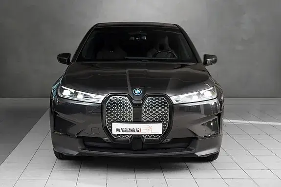 BMW Ix 2022 photo 2