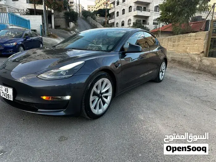 Tesla Model 3 2022 photo 4